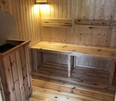 Praebichl House | Cozy Einser-Hütte: Self-Catering Retreat for 7 Guests