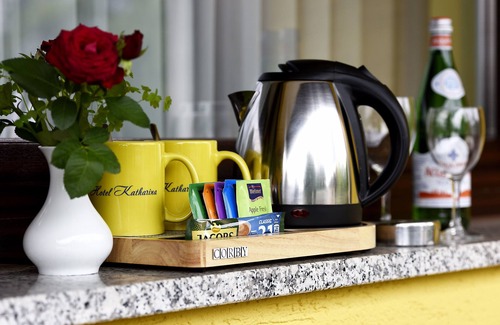 Tuebingen Apartment | Cozy Einzelzimmer with Private Bath and Breakfast Included