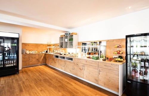 Ehingen Apartment | Cozy Einzelzimmer with Flatscreen and Free Wi-Fi Access