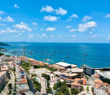 An Thoi Apartment | Beachfront Bliss at Eirlys Home Sea View Apartment