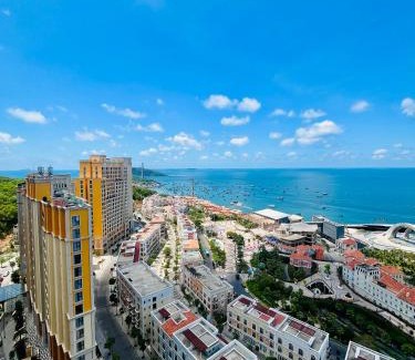 An Thoi Apartment | Beachfront Bliss at Eirlys Home Sea View Apartment