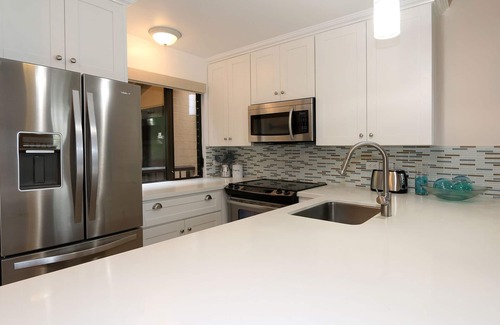 Wailea Apartment | Oceanview Studio Ekahi 8F: Steps from Beach & Main Pool