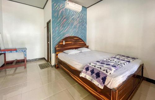 Jerowaru House | Relax at Ekas Beach Guesthouse with Oceanfront Views