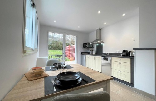 Ainhoa House | Cozy Retreat at Ekialde - Ainhoa with Family-Friendly Amenities