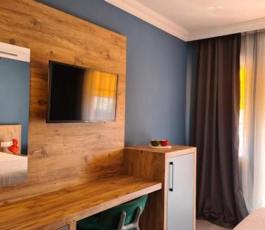 Gocek Bed & Breakfast | Inviting Ekin Otel Göcek: Family-Friendly Retreat with High Ratings