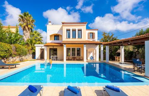 Kefalas Villa | Tranquil Stay at Ekklisies Tria with Pool & Family-Friendly Amenities