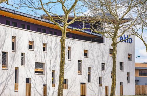 Serris Hotel | Pet-Friendly Stay at Eklo Marne La Vallée - Family Friendly