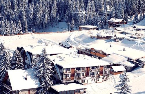 Babanovac Resort | Enjoy Eko-FIS Vlašić: Family-Friendly with Pool & Hot Tub