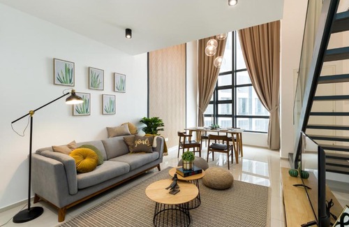 Taman Mutiara Apartment | Budget-Friendly EkoCheras Cozy Suite with Pool & Hot Tub