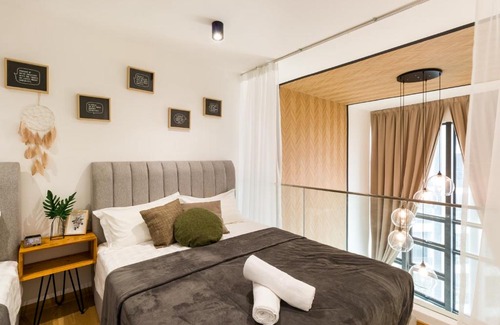 Taman Mutiara Apartment | Budget-Friendly EkoCheras Cozy Suite with Pool & Hot Tub