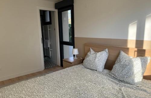 Patte d'Oie House | Elegant Renovated Townhouse with Family-Friendly Amenities