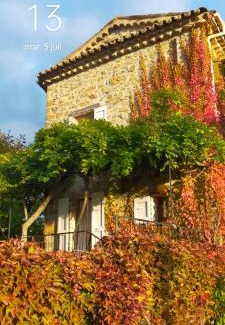 Saint-Andre-de-Rosans Villa | Elegant Baronnies Home with Expansive Garden & Family Amenities
