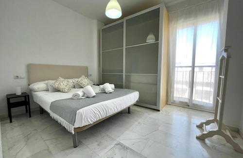 Distrito Noroeste Apartment | Pet-Friendly El Ático Blanco: Family Comfort with High Ratings