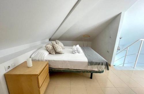 Distrito Noroeste Apartment | Pet-Friendly El Ático Blanco: Family Comfort with High Ratings
