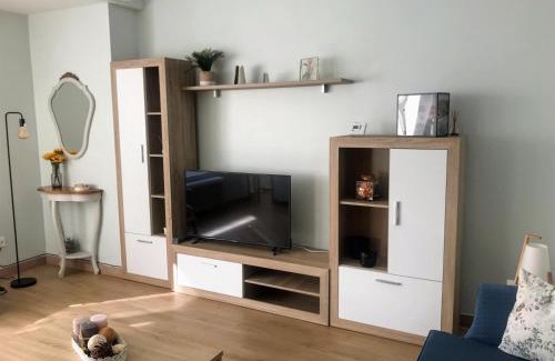 Ponferrada Apartment | Discover El 0tro Cuartín: Family-Friendly Stay, Rated 9.6/10
