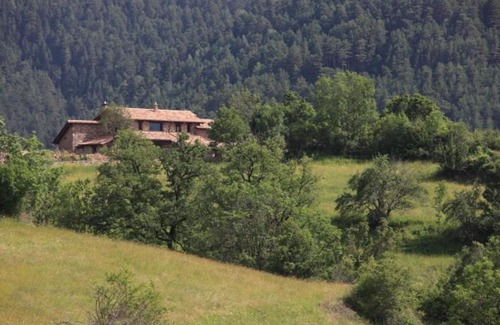 Renanue House | Pet-Friendly Escape at El Acebo de Casa Muria - Rated 9.7