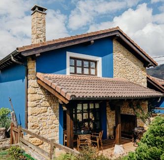 Beloncio House | Discover El Acebo - Family-Friendly and Guest Rated 9.3