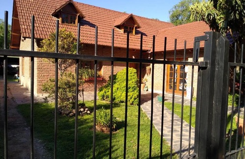 Villa General Belgrano House | Experience El Alemán: Pet-Friendly Stay with Pool Access