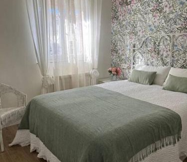 Burgos Apartment | Family-Friendly El Alojamiento de San Julián - Rated 9.4/10
