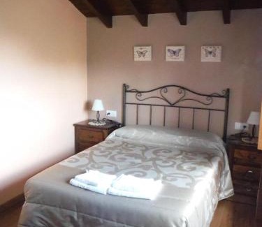 Lago House | Discover El Andrinal: Family-Friendly Getaway Awaits