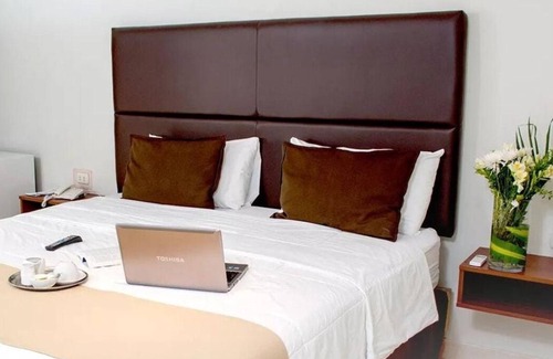 Talara Hotel | Discover El Angolo Hotel Talara: Pool, Spa & Family Fun
