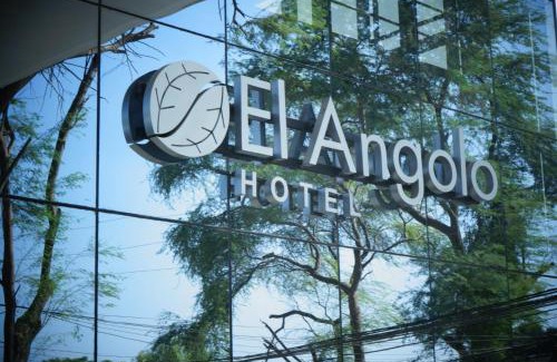 Piura Hotel | Relax at El Angolo Piura with Pool and Ocean View