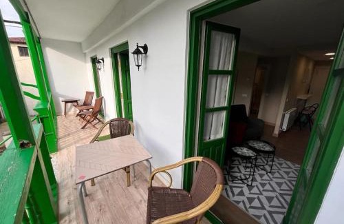 Comillas City Center Apartment | Family-Friendly El Balcón de Bolingas with Breakfast Included