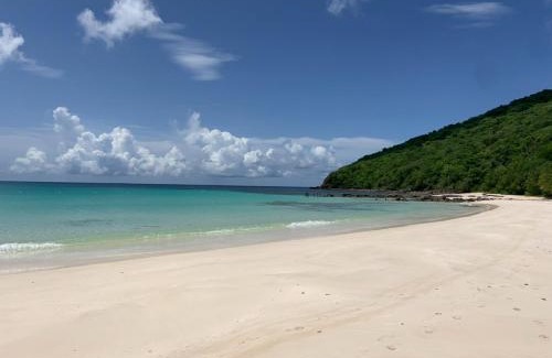 Culebra Pueblo Apartment | Oceanfront El Balcón de Luly: Guest Rated 9.9/10