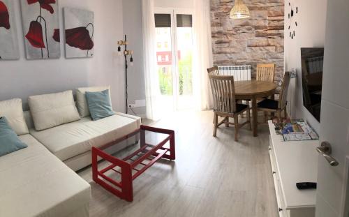 Soria Apartment | Discover El Balcón de San Juan: Pet-Friendly Retreat