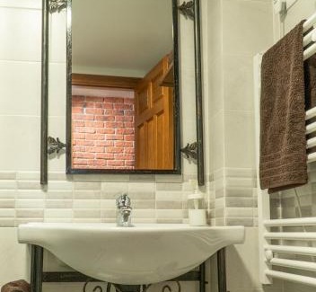 Pradena de Atienza House | Family-Friendly Retreat at El Balcón de Sotero y María