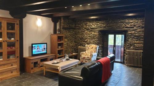 Sotillo de Cabrera House | Discover El Balcón de Sotillo - Adventure Awaits in Las Médulas