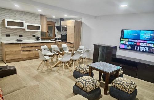 La Catedral Apartment | El Balcón Torre de la Mézquita
