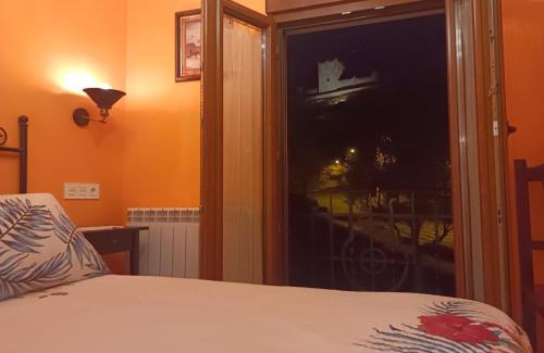 Penafiel House | Pet-Friendly El Balcon de Peñafiel with High Guest Ratings