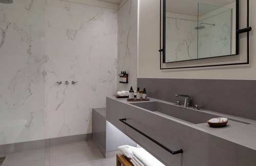 Salta Hotel | Experience Comfort at El Bodeguero: Family-Friendly Amenities
