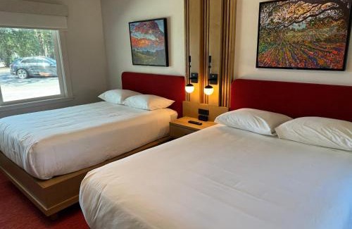 St. Helena Hotel | El Bonita Motel: Family-Friendly Retreat with Ocean Views