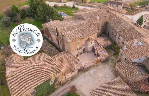 Freixenet House | Historical El Bressol de Cal Feixas with Family-Friendly Amenities