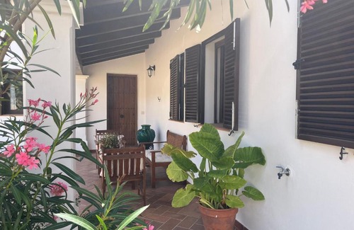 El Castillo de las Guardas House | Oceanfront Bliss at El Cañuelo de Casa Román - 4 Star Rated