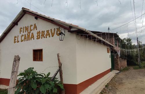 Duitama House | Relax at El Caña Bravo Posada with Family & Pets Welcome