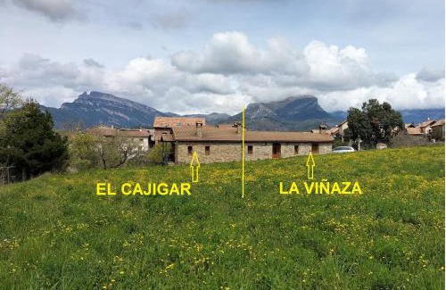 Laspuna Apartment | Discover El Cajigar: Pet-Friendly Retreat for 6-8 Guests