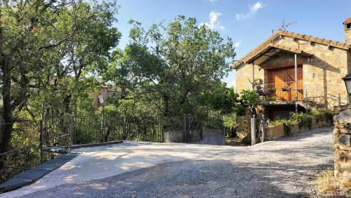 Laspuna Apartment | Discover El Cajigar: Pet-Friendly Retreat for 6-8 Guests