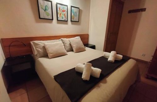 Laspuna Apartment | Discover El Cajigar: Pet-Friendly Retreat for 6-8 Guests
