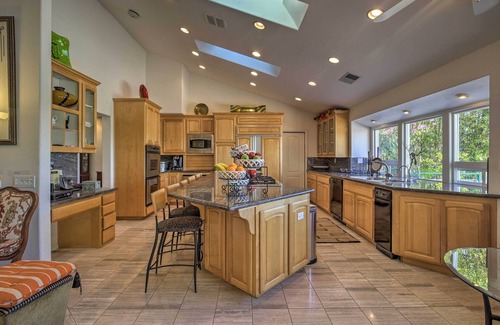 Fletcher Hills House | El Cajon Retreat with Pool, Spa & Grill Station Awaits