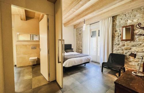 Besalu Apartment | Discover El Call LEstudi in Besalú's Historic Jewish Quarter