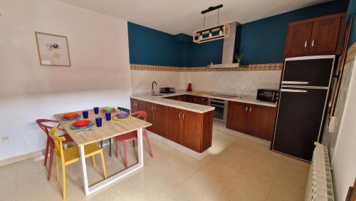 Vara de Rey House | El Callejón: Guest Rated 9.3, Pet and Child Friendly Stay