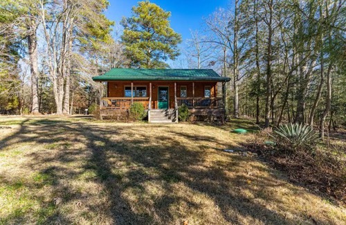 Ridge Cabin | Ocean View Retreat at El Camino - Guest Rated 10/10