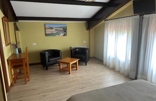 Llanes Hotel | Discover El Canton: Family-Friendly Haven with High Ratings