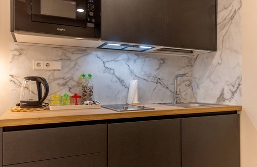 Arganzuela Apartment | El Capricho: Your Charming and Tranquil Refuge in Madrid