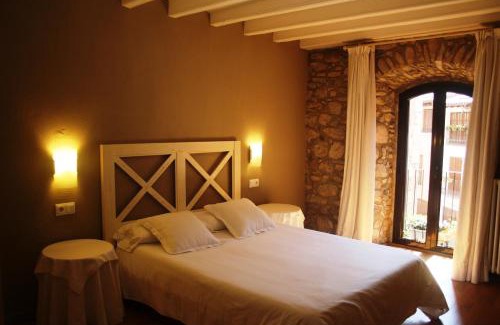La Pobla de Lillet House | Adults Only Retreat at El Castell de la Pobla de Lillet