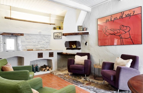 Seguero House | Experience Relaxation at El Castell de Segueró Hotel