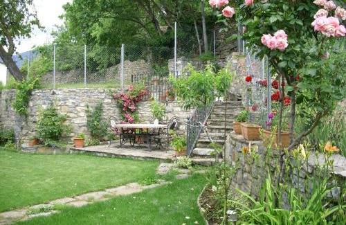 Boltana House | Discover El Castillo: 9.4/10 Rated, Pet-Friendly Retreat